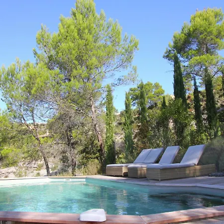 Holiday Maison Lei Roucas * אספארו-דה-ורדו