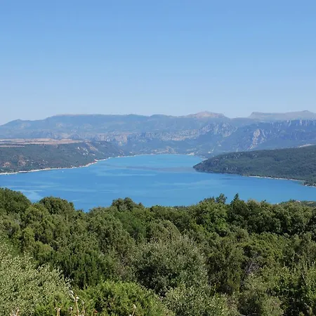 Holiday Maison Lei Roucas Holiday home Esparron-de-Verdon